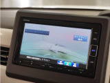 ◆バックカメラ◆リバースにするだけで映ります、後方の安全確認や、狭い駐車場での車庫入れ、雨の日や夜間など視界の悪い時に便利です!安全にバックする為には欠かせない装備です。