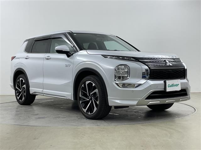 アウトランダー PHEV 2.4 P 4WD 4WD 修復歴無し