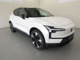 コンパクトなパッケージに 収められた電気自動車ならではのハイパフォーマンス。