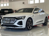 Q8スポーツバック e-tron 55 クワトロ Sライン 4WD 
