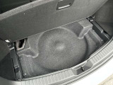 荷室は広くたくさんの日用品のお買い物をお載せできてレイアウト次第で用途が盛りだくさんです。