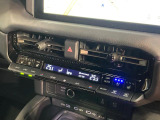 【シートベンチレーション】夏場は涼しい風でお尻や背中の熱やムレを防ぎ、冬はエアコンよりも早く温まってポカポカに!季節を問わず快適に過ごせます。
