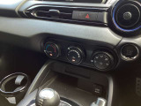 エアコンも運転中でも操作しやすいです♪