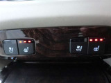 運転席・助手席あたたかシートヒーター付です☆冬場はヒーターの為のエンジン始動を抑えられるので低燃費につながります☆