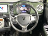 【ステアリングスイッチ】運転中、前方から目線をそらすことなく、オーディオ等の操作が可能な便利機能!安心&快適なドライブを演出してくれます♪