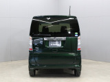 自社で新車&中古車販売時の下取り車から厳選されたお車を多数展示しております。