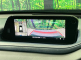 【360&deg;ビューモニター】専用のカメラにより、上から見下ろしたような視点で360度クルマの周囲を確認することができます☆死角部分も確認しやすく、狭い場所での切り返しや駐車もスムーズに行えます。