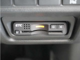 今や必需品のETC車載器 装備車◆ 有料道路を利用する際にスムースに通過でき、わずらわしい料金支払いから開放されます!