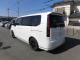 ご納車前には納車点検整備を実施いたします。指定交換部品(エンジンオイル、オイルエレメント、ワイパーゴム等)新品交換致します。その他必要交換部品は点検時交換致します。