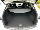 荷室は広くたくさんの日用品のお買い物をお載せできてレイアウト次第で用途が盛りだくさんです。