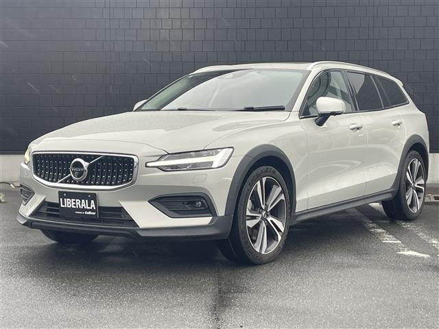 V60クロスカントリー T5 AWD プロ 4WD 4WD 本革シート
