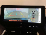バックカメラが付いているので後方確認が非常にしやすいです。今や運転初心者も熟練者も必須装備!ついていて損はないですね♪