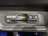 いまや快適なカーライフに欠かせないETCが付いています。