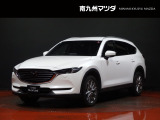 中古車専門再生工場にて熟練専任スタッフが丁寧に清掃、仕上げを実施しております。また、お客様に安心してご検討いただける様、公取協が定める基準に基づき車両検査を実施し、車両状態評価証を発行しております。