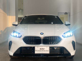 エンジェルアイ、イカリングと呼ばれるBMWのライトの正式名称は「コロナリング」です。一目でBMWとわかる伝統のデザインです。