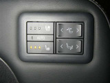 【シートヒーター搭載】シートを温めてくれる暖房機器です!長時間座っていると負担が掛かりやすい背中や腰、または冬場の寒い日に冷えやすい脚部に快適なぬくもりを♪