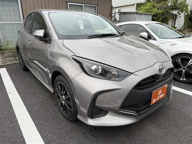 ヤリス 1.5 G 禁煙車 6速MT 純正8インチナビ