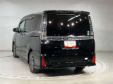 全車走行距離無制限の1年間無料保証付き!全国5000ヶ所の安心ネットワークで、遠方の方も安心!※3年先まで延長可能なロングラン保証&alpha;もご用意してます(有料)。
