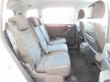 ISOFIX(イソフィックス)基準適合チャイルドシート固定装置!!安心楽々で対応チャイルドシートが取付できます。
