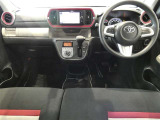 見通しのよいすっきりとした視界で、誰でも運転しやすいです。運転のしやすさは疲れにくさにも繋がりますよ♪