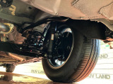 お車を安心してお乗りいただく為には、足回りの定期点検が欠かせません。サービスサポート(有償保証)では無料点検もご提供しており、安心のカーライフをお過ごしいただけるサポート体制が整っています。