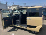 安全安心な走行のために、納車前には小さなクルマを知り尽くしたエキスパートが基本性能に関わる機能や状態を徹底的に点検しています。