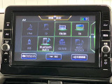 高性能で使いやすい日産純正ナビゲーションです。フルセグTVも鑑賞出来るしBluetooth機能付なのでお手持ちの携帯電話でハンドフリー通話も出来ます。