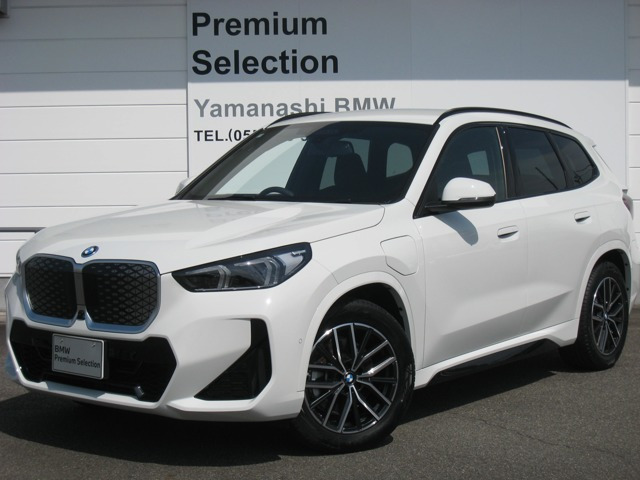 iX1xドライブ30 Mスポーツ 4WD