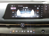 オートエアコンでお好みの温度になり、運転に集中できます。