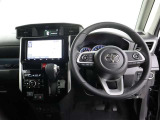 【視界】見晴らしの良いドライビングポジションで運転も安心です。