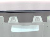 【スズキ セーフティサポート】走行中に前方の車両等を認識し、衝突しそうな時は警報とブレーキで衝突回避と被害軽減をアシスト。より安全にドライブをお楽しみいただけます。