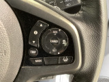 クルーズコントロールを装備しています。高速道路などで一定の速度で走ってくれるので運転が楽ですよ!速度を設定できますので、スピードの出しすぎにも注意できます。