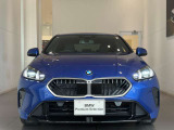 エンジェルアイ、イカリングと呼ばれるBMWのライトの正式名称は「コロナリング」です。一目でBMWとわかる伝統のデザインです。