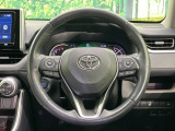 【純正革巻きステアリング】上質な革を使用することで、手にしっかり馴染みとても運転しやすいハンドルです♪