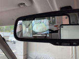パックモニタ-も装備しております。車庫入れの苦手なお客様、もうご心配いりません。重宝してくれると思います。