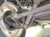 お車を安心してお乗りいただく為には、足回りの定期点検が欠かせません。サービスサポート(有償保証)では無料点検もご提供しており、安心のカーライフをお過ごしいただけるサポート体制が整っています。