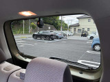 前だけではなく後方にもドライブレコーダーが装備されています!