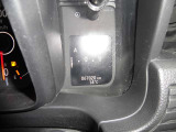 作業が間に合わずネットには載せきれないお車が多数あります。軽トラックや軽ダンプなどなど・・・。ぜひ店頭にてご確認ください。ネットに乗ってない分、ご来店いただいた方だけにご紹介出来るかも!?