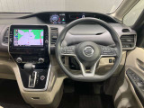 全方位で視界が広い。気持ちがよくて、運転もしやすい。1列目から3列目まで、すべての席がゆったりと座れるスペシャルシートです♪