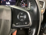 【アダプティブ・クルーズ・コントロール】予め設定した車速内でクルマが自動的に加減速。 前走車との適切な車間距離を維持しながら追従走行し、高速道路でのドライバーの疲労を軽減してくれる嬉しい機能付♪