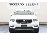 都市を駆け巡る本物のSUVとして、XC40は開発されました。スカンジナビアの独創性と都会的な雰囲気を身にまとった、都市で生活するあなたのために作られた一台です。