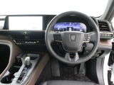 運転席廻りです。