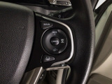 【アダプティブ・クルーズ・コントロール】予め設定した車速内でクルマが自動的に加減速。 前走車との適切な車間距離を維持しながら追従走行し、高速道路でのドライバーの疲労を軽減してくれる嬉しい機能付♪