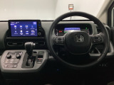 運転席周りも、雰囲気がいいでしょう。