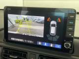 カラービジョンとガイドラインで見やすいバックモニターと障害物センサーで車庫入れも楽ちんです♪