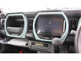 前席全体 目線も高く広い視界で安心して運転することができますね!
