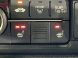 運転席&助手席シートヒーター付で、寒い日も快適です。