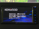 【ナビゲーション】使いやすいナビで目的地までしっかり案内してくれます。各種オーディオ再生機能も充実しており、お車の運転がさらに楽しくなります!!