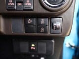 アイドリングストップ機能がついているので、停車時にエンジンを止めて燃料消費を抑えます。環境にもお財布に優しいですね♪