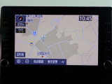 ディスプレイオーディオを装備。スマホとクルマをつなぐことで、これまでのナビに加えて、いろんなサービスが楽しめます